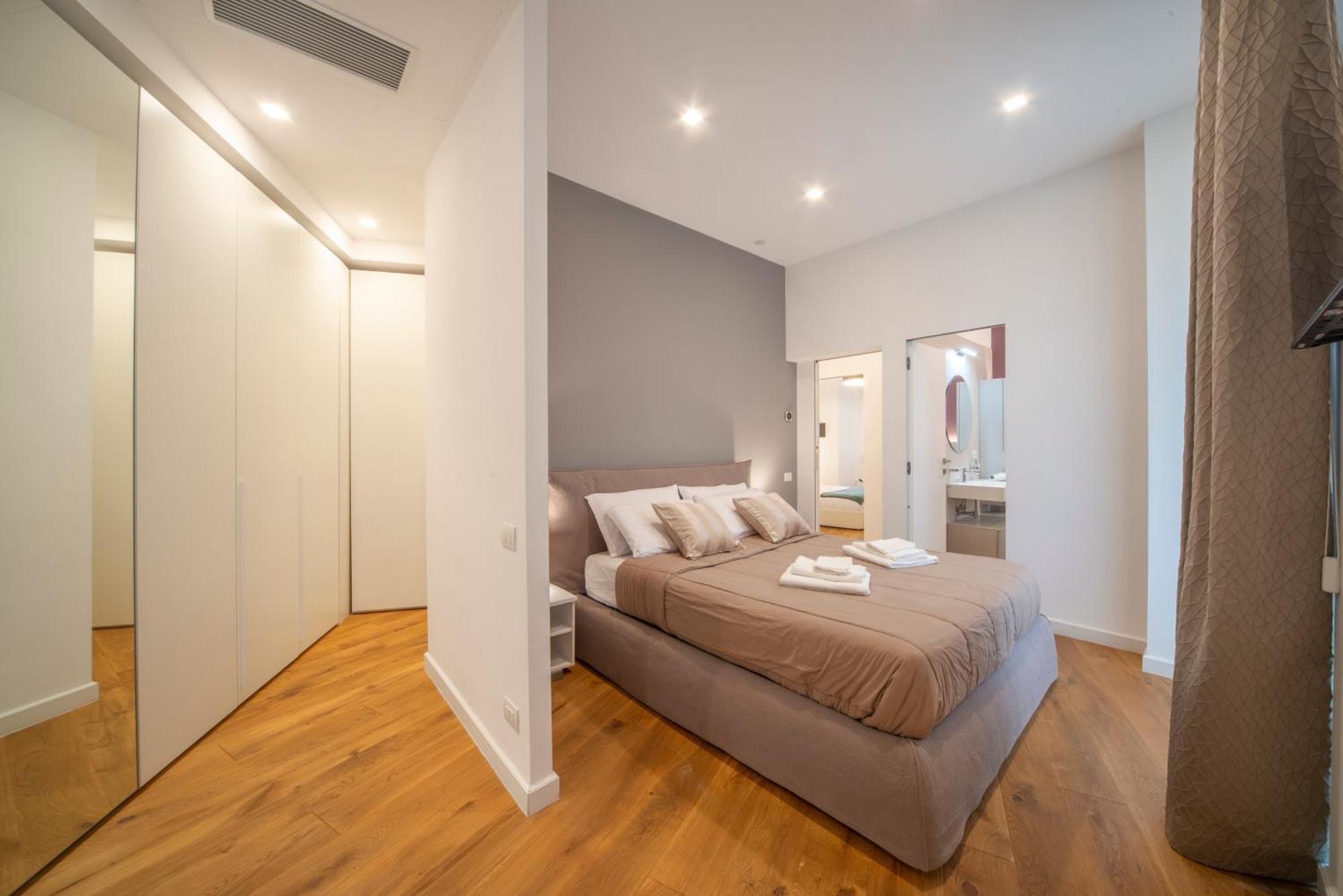 Apartment Colosseo A 900 M - Circo Massimo - Aventino Licinia Luxury Rom